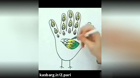 نقاشی با دست طاووس