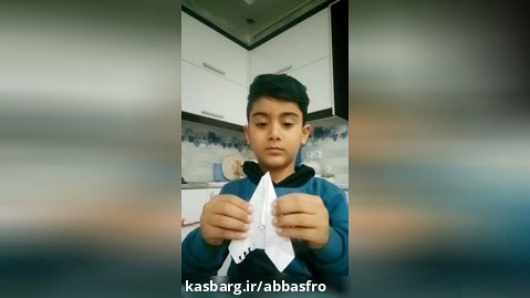 درست کردن هواپیما کاغذی