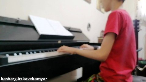 آهنگ بتون با پیانو