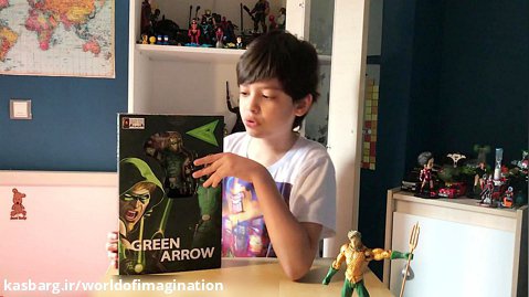 آنباکس اکشن فیگور گرین ارو Green Arrow ساخت کریزی تویر Crazy toys