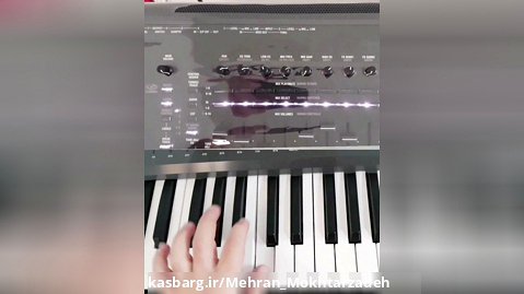 اجرای آهنگ chase از Giorgio Moroder توسط مهران مختارزاده