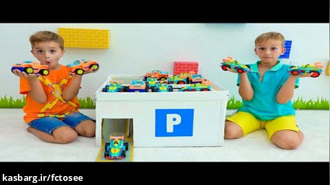 بچه ها با ماشین های اسباب بازی جدید ولاد و نیکیتا مسابقه می دهند | Vlad and Niki