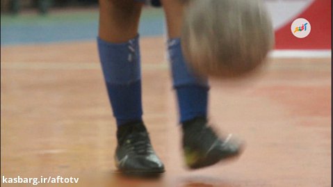 رکورد شکنی روپایی با توپ فوتسال توسط ورزشکار هرمزگانی