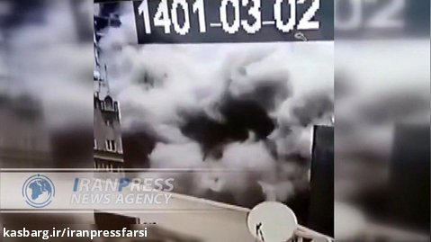 اولین ویدیو منتشر شده از لحظه ریزش متروپل آبادان از نمای پشت این ساختمان