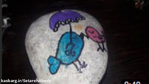 نقاشی روی سنگ کودکانه
