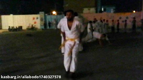 باشگاه کاراته حیدر کرار گمبوعه _تمرین کششی