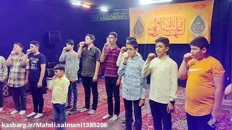 تمرین گروه سرود آرمان برای جشن عید غدیر خم