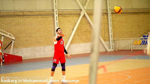 کلیپ تمرینی والیبال (محمدامین رستم پور)