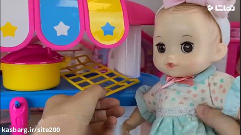 سرگرمی و تفریحی کودک - عروسک بازی دختر کوچولو - اسباب بازی های آشپزی