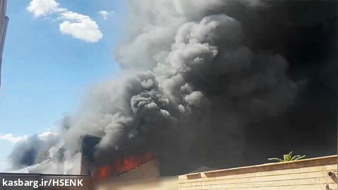 آتش سوزی گسترده یک انبار در کرمان