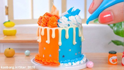 کیک شکلاتی مینیاتوری ، تزئین کیک آبی و نارنجی
