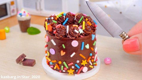 آموزش تزیین کیک شکلاتی مینیاتوری | بهترین کیک شکلاتی ریز دنیا