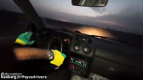 آنبورد رالی شبانه در جاده خاکی و تقلید سبک رانندگان رالی wrc