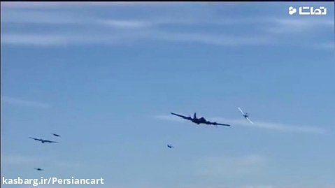 لحظه برخورد 2 هواپیما در نمایشگاه هوایی آمریکا