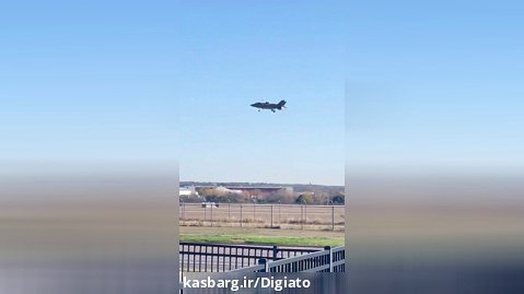 خروج معجزه آسای خلبان جنگنده F-35 با صندلی  پران پس از فرود ناموفق