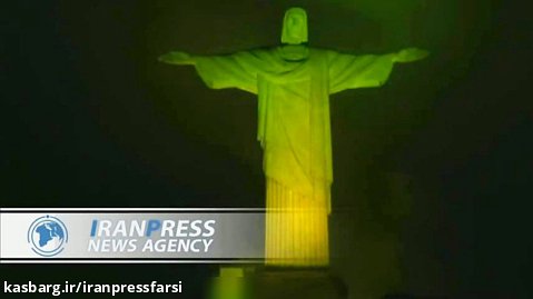 مجسمه مسیح به احترام پله به رنگ پرچم برزیل در آمد