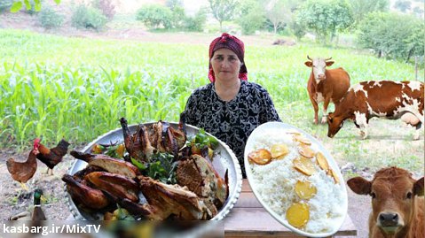 طرز پخت مرغ لاوانگی در تنور (جوجه پرسنل) و پلوسبک زندگی روستایی