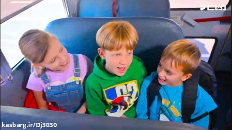 برنامه کودک ولاد و نیکی : یادگیری قوانین اتوبوس مدرسه با دوستان