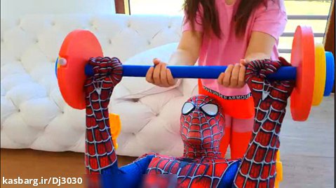 آدریاناشو - مرد عنکبوتی اسپایدرمن - برنامه کودک سرگرمی - آدریانا