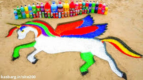 سرگرمی کودک ، ساخت اسب بالدار یونیکورن با نوشابه و آب میوه های رنگی