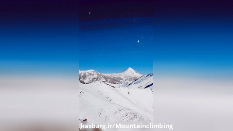 قله دماوند از روی قله ی پرسون