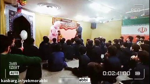 اجرای برنامه جذاب عموروحانی و گروه نمایش عروسکی در میلاد امام علی (ع)
