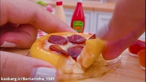 پیتزا پپرونی فانتزی - مینی پیتزا - غذاهای ریز - اشپزی با وسایل ریز و کوچک