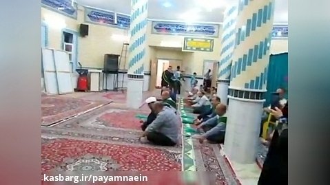 خادمیاران رضوی به همراه پرچم متبرک آقا امام رضا (ع) در مسجد شهرک قائمیه نایین