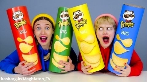 چالش غذای رنگی Mukbang Giant Pringles توسط Pico Pocky