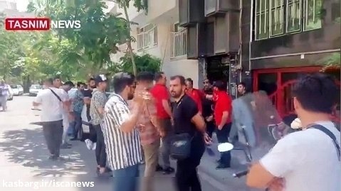 تجمع هواداران پرسپولیس پس از فسخ قرارداد بیرانوند