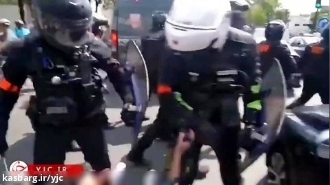 برخورد وحشیانه پلیس فرانسه با خبرنگاران
