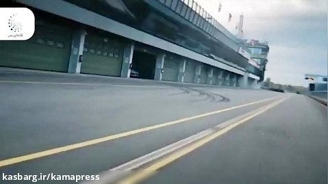 رقص تماشایی جدیدترین ماشین فراری در پیست مسابقه