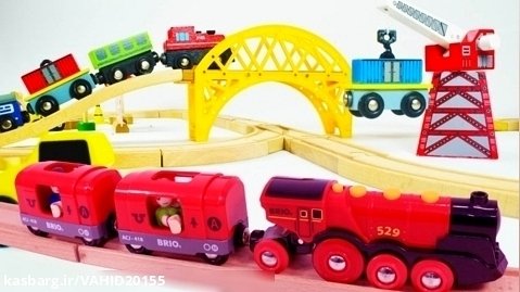 بازی با قطار اسباب بازی کودک - قطارهای چوبی برای کودکان نوپا